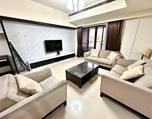 興大大大坪數3房🔥稀有可寵附全配傢俱🔥附平車 - Image 2