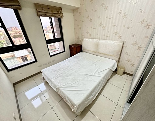 興大大大坪數3房🔥稀有可寵附全配傢俱🔥附平車 - Image 7