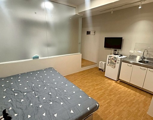 菜寮/免爬高/採光通風乾濕分離/獨洗曬/傢俱齊全/生活機能佳 - Image 3