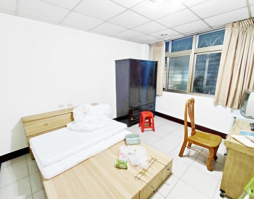 玫瑰公園【超值租案】低樓層★凸窗曬衣★集美商圈 - Image 1