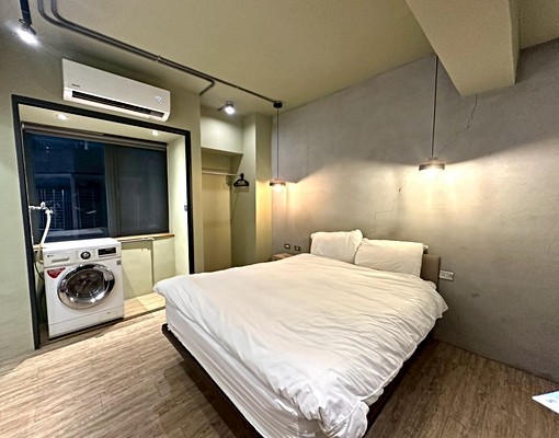 府中💙免爬梯代收垃圾獨洗曬捷運機能裝潢對外窗商圈機能佳 - Image 1