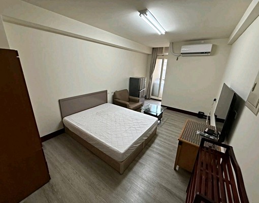 金山街稀有獨立陽台洗衣機 - Image 1