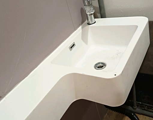 免服务费全新裝潢近捷運，學生優待.9月起租可. - Image 7