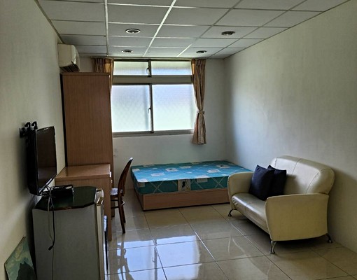 新店區建國路優質套房,生活機能佳,可租補 - Image 2
