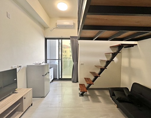 僅剩一間可租補😍潭子稀有樓中樓大空間🏠陽台獨洗☀️可貓 - Image 1