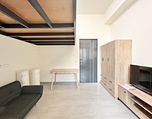 僅剩一間可租補😍潭子稀有樓中樓大空間🏠陽台獨洗☀️可貓 - Image 2