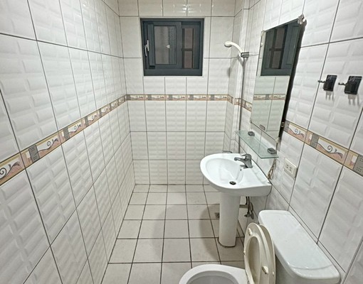 可租屋補助✨東區超值套房✨可貓咪✨子母車✨衛浴開窗✨ - Image 5