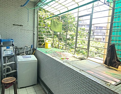 近象山站採光佳溫馨獨立套房可代收垃圾大空間社區管理 - Image 11
