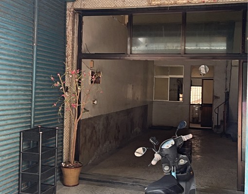 赤山商圈近長庚及正修寬敞4樓透天店面 - Image 1