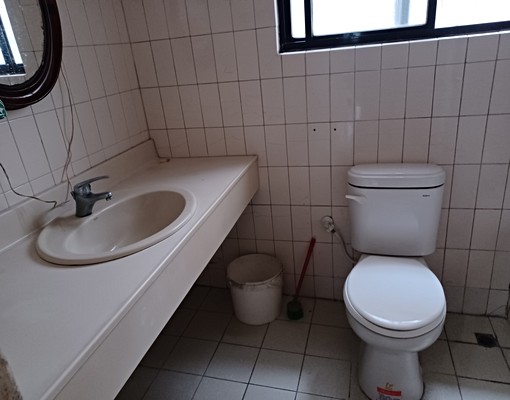 **近國泰醫院透天** - Image 13