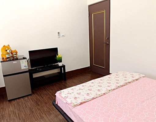 近三多二路國際商工生活機能佳寬敞套房 - Image 5