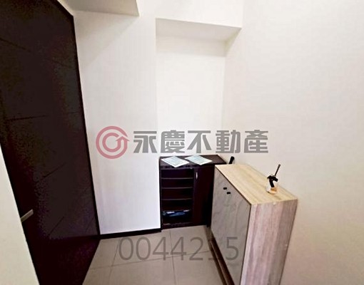 天駿高樓景觀3房車.可租補.含車含管入籍可談不寵不神桌 - Image 4