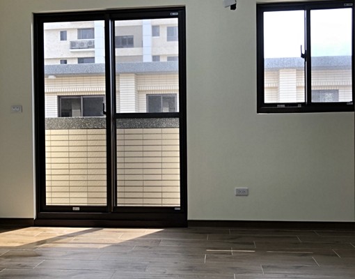 免仲介費~透天4房一樓可停車~已有配合社宅業者~可申請租補~ - Image 8