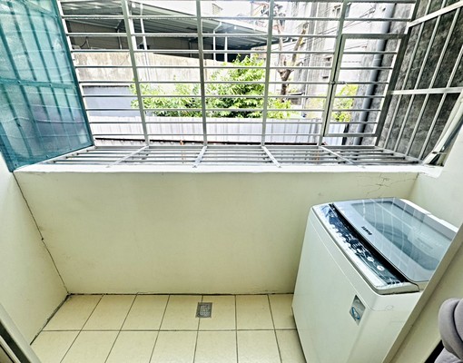 ✔廣福街大套房獨立陽台，含水、網路、全室家具✔️ - Image 4