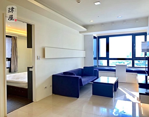 中港TheOne🏙️台灣大道大兩房兩衛浴/平車/可租補 - Image 1