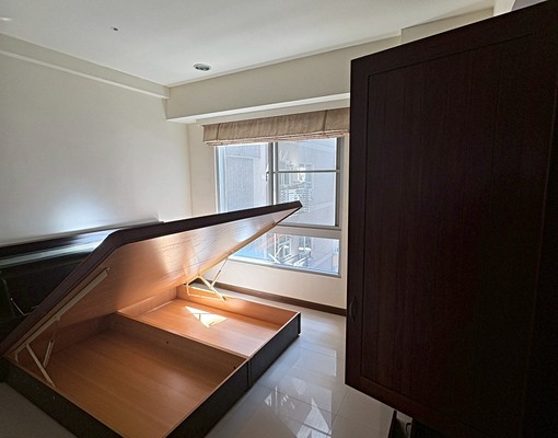 易居社宅-三峽名軒大三房有車位，可租補 - Image 9