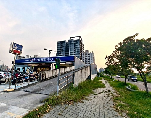 新市優質生活機能雙套房|走路到全聯|工程師&小家庭首選👜 - Image 3