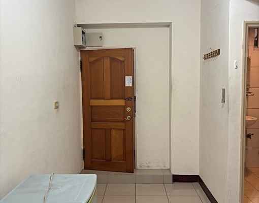 大埔路上.商圈好,地段好,包水電 - Image 7