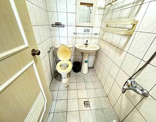 水湳三房❤️休旅車位❤️傢俱電全配❤️高樓視野 - Image 11