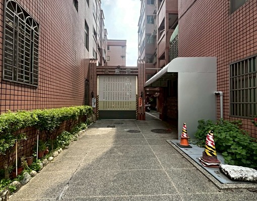 長榮歸仁學區宅，靜巷二樓美寓，室友合租首選 - Image 1