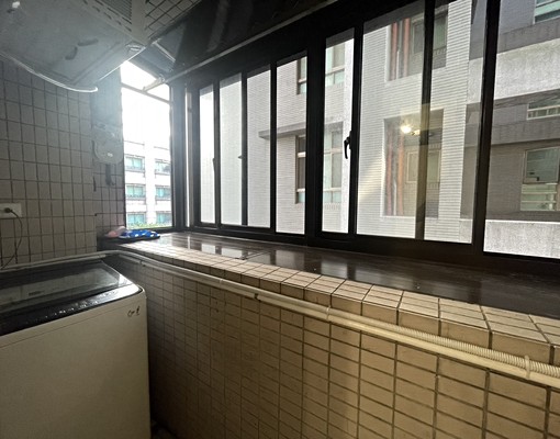 ✰中山國小站精緻電梯獨立套房有陽台 - Image 10