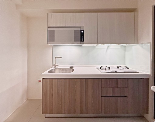 信義大廈兩房平車可租補家具全配 - Image 2