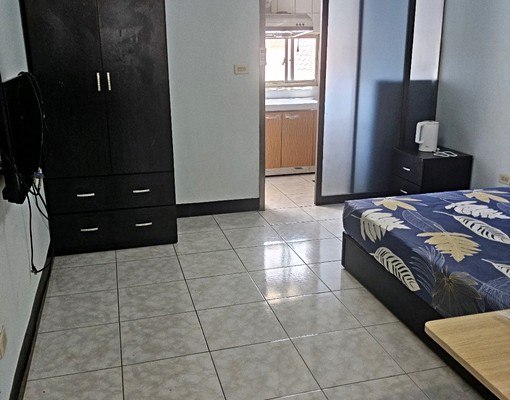 竹圍華厦獨套厨陽台台電水自租 - Image 1