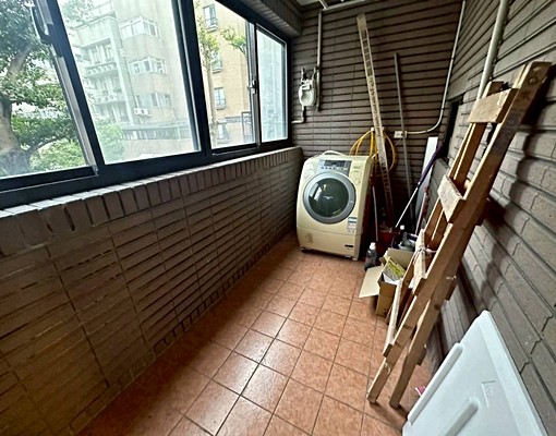 內湖五期★精緻裝潢稀有4房豪邸【悅弘蔣妍婕】 - Image 10