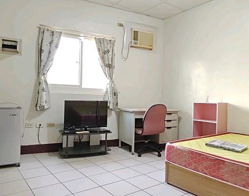 食品寶山路套房寬敞舒適四面採光近市區園區 - Image 1