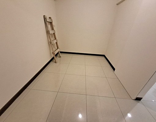 可報税世界花園裝潢美三房車 - Image 8