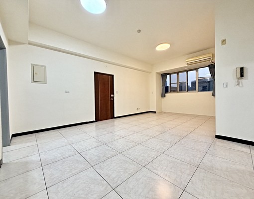 秒殺逢甲🔥超級大間⭐️3+1房空屋💜可租補戶籍💜有車位 - Image 2