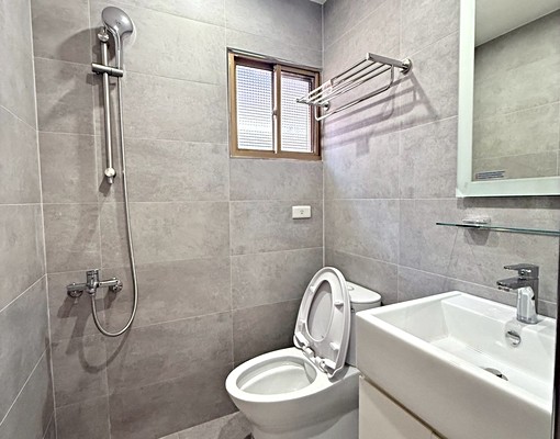 河堤&裕誠商圈|百萬裝潢|附傢俱大三房 - Image 7