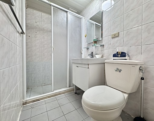 鬧中取靜🌟西屯逢甲🌟樓中樓三房，平車🌟可寵可租補🌟 - Image 6