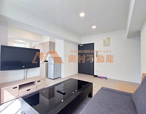 小巨蛋邊間管理●全新裝修家電俱全 - Image 2