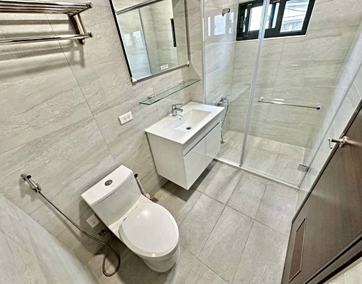 近立人高中套房🚩中興路商圈🌿衛浴開窗乾濕分離🌿子母車 - Image 7