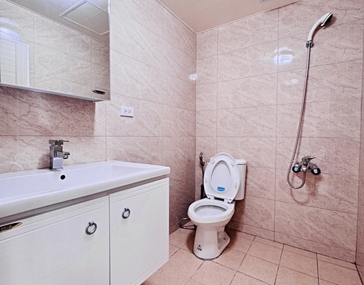 ⭐️三重中華路🚇近菜寮站🏠三房兩廳新裝潢⭐️ - Image 10