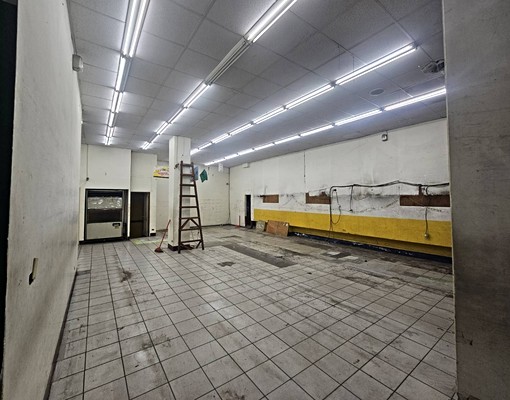 百年皇宮大面寬出租店面 - Image 15
