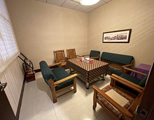 苗栗市網球場大透天補習班安親班辦公室 - Image 3