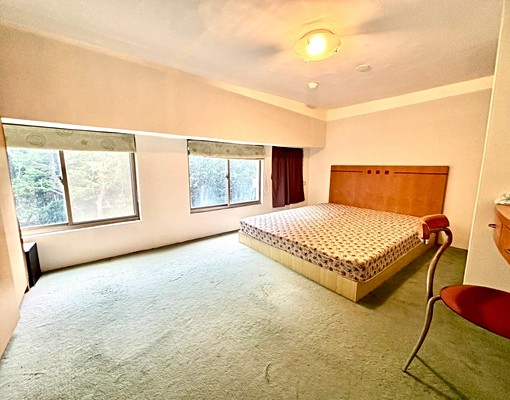 可租補⭐免服務費⭐菓嶺山莊樓中樓四房車⭐五泰海龜 - Image 7