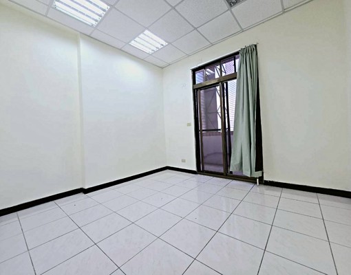 近南港東方電梯2房+車位(可租補) - Image 9