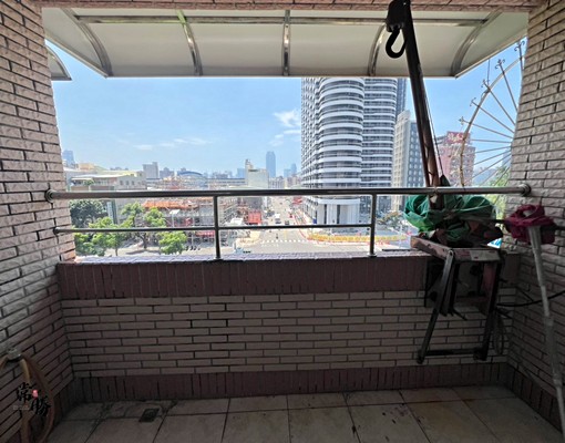 新興市場旁透天黃金店面出租│近中央公園捷運站 - Image 13