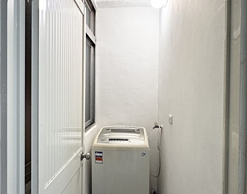 全新整理俱全平車透天台中車站周邊鬧區靜巷可住家可店面 - Image 8