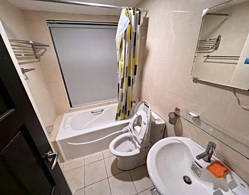 金山街智富城全配三房車一卡皮箱可入住 - Image 9