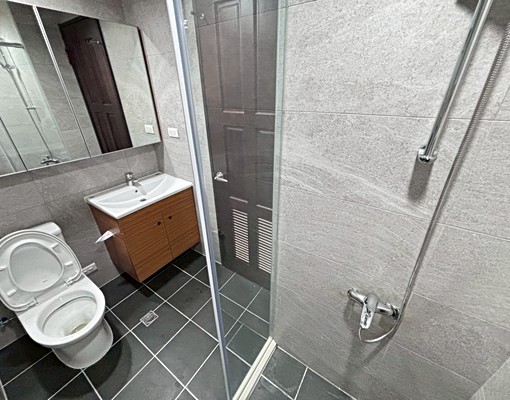 大園｜近客運特區／含車／採光好／２房 - Image 12