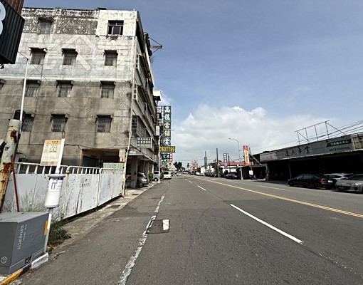 五甲商圈二樓 - Image 3