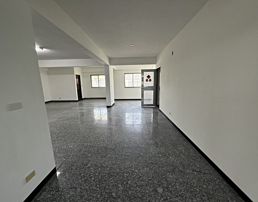 五甲商圈二樓 - Image 7