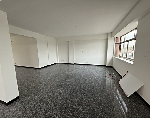 五甲商圈二樓 - Image 11