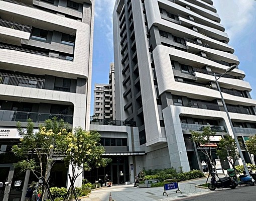 精武車站豬事圓滿公園/新社區精美裝潢三房平車/可租補 - Image 15