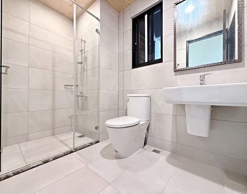 大學五十六街️高端寓所/租金劃算 - Image 8