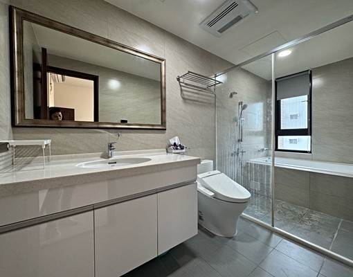 台南大學皇普文苑三房平車(租) - Image 9